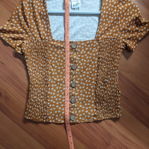 Rust Orange Floral Top with Buttons - Picture 4 of 6